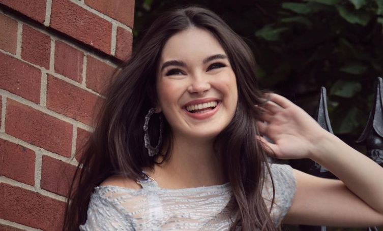 "The Republic of Sarah" Star Landry Bender's Net Worth and Income Details Here